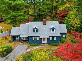 82 Hillcrest Parkway, Winchester, MA 01890