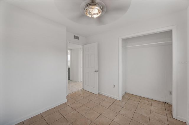 528 S LARRY CIRCLE, Brandon, FL 33511