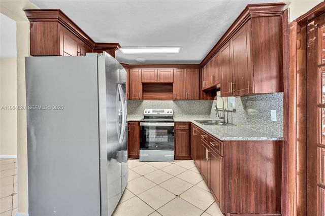 4214 SW 49th Ct, Dania Beach, FL 33314