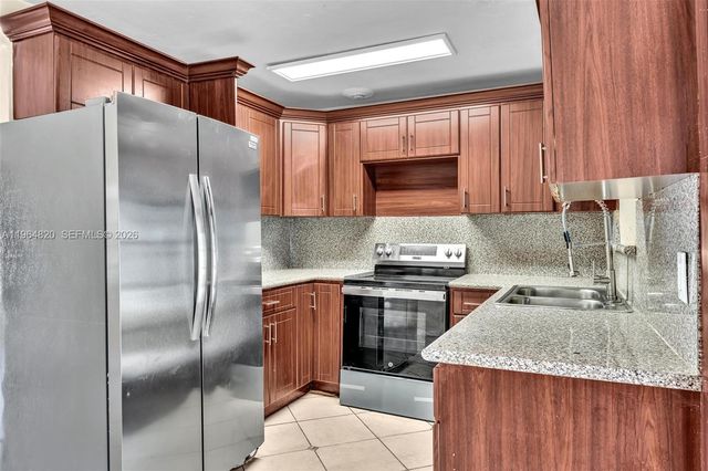 4214 SW 49th Ct, Dania Beach, FL 33314