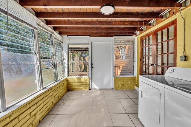 4214 SW 49th Ct, Dania Beach, FL 33314