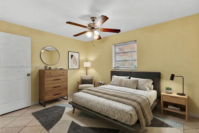 4214 SW 49th Ct, Dania Beach, FL 33314