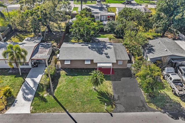 4214 SW 49th Ct, Dania Beach, FL 33314