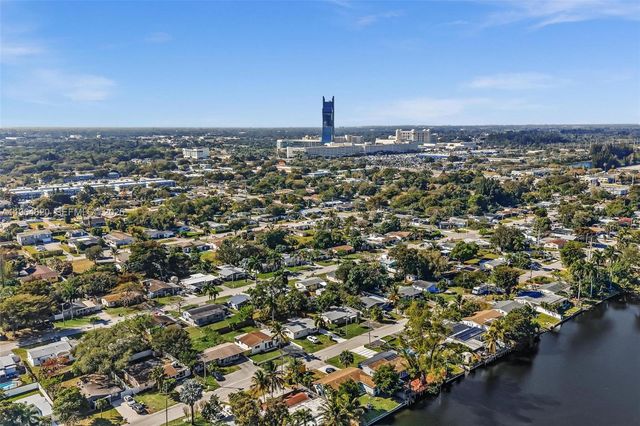 4214 SW 49th Ct, Dania Beach, FL 33314