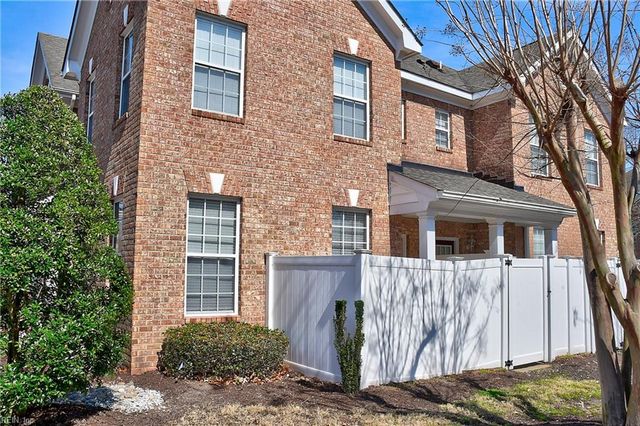 1115 Warrington BLVD, Chesapeake, VA 23320