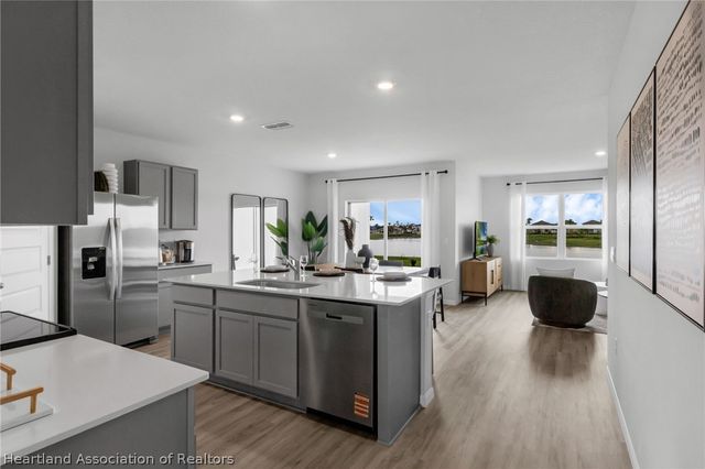 6715 San Benito Drive, Sebring, FL 33872