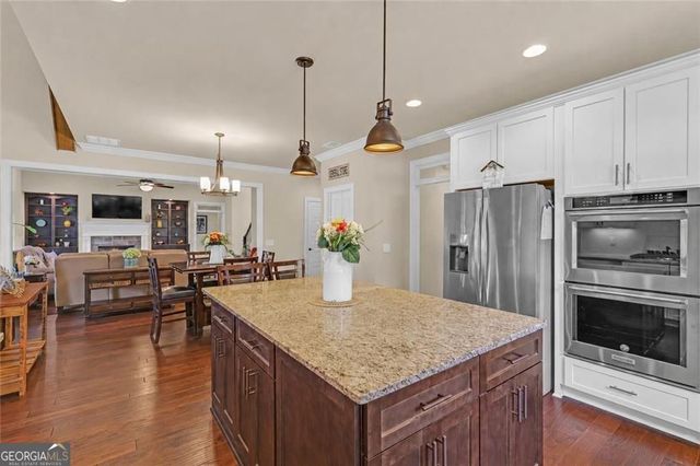 878 Heritage Lake Way, Grayson, GA 30017