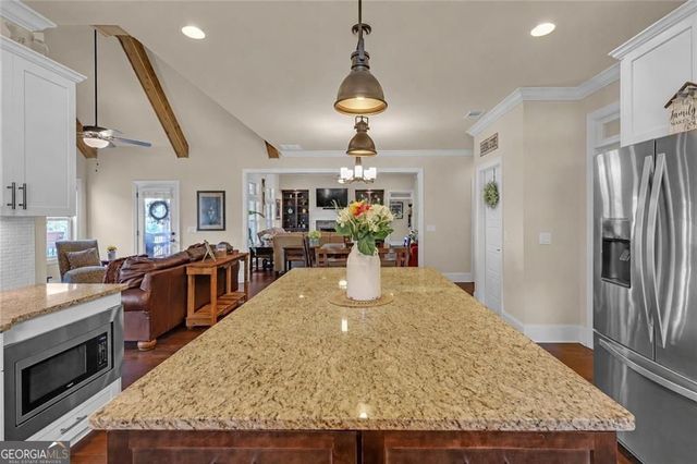 878 Heritage Lake Way, Grayson, GA 30017