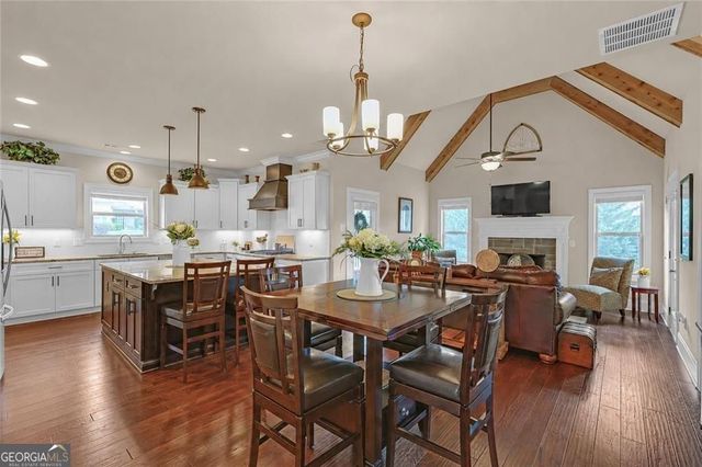 878 Heritage Lake Way, Grayson, GA 30017