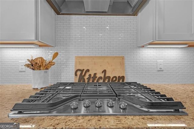 878 Heritage Lake Way, Grayson, GA 30017