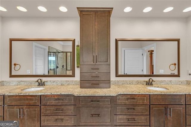 878 Heritage Lake Way, Grayson, GA 30017