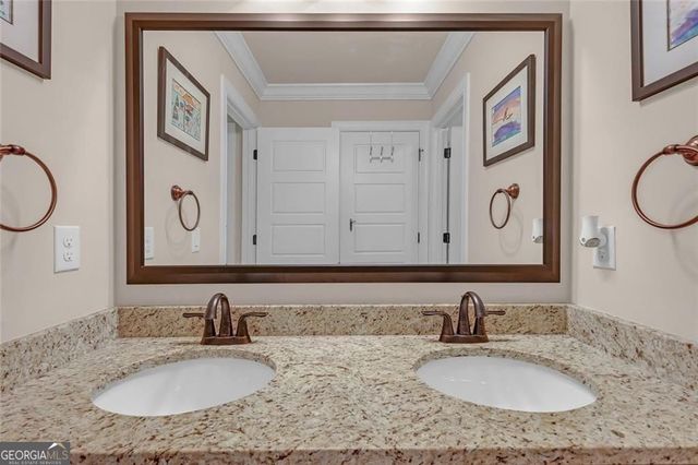 878 Heritage Lake Way, Grayson, GA 30017