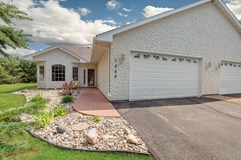 1355 Quasar Court S, Lakeland, MN 55043
