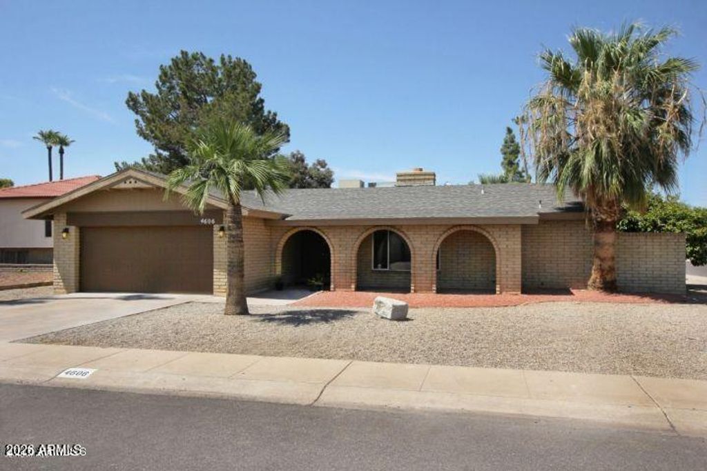 4606 W Augusta Avenue, Glendale, AZ 85301