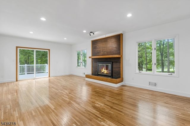 1 Fernwood Road, Warren Twp., NJ 07059