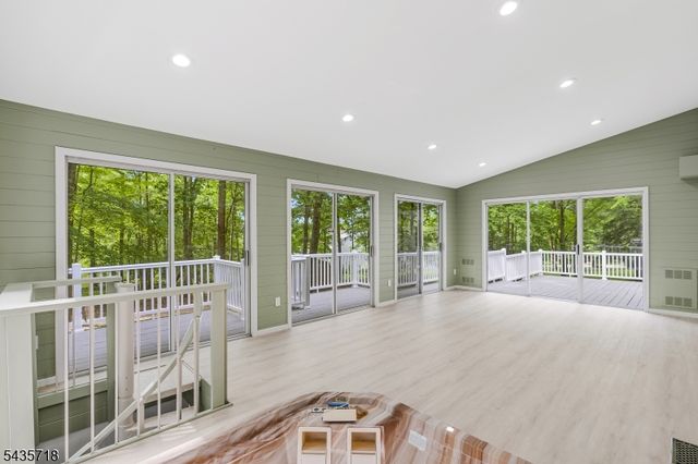 1 Fernwood Road, Warren Twp., NJ 07059
