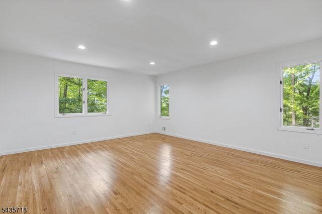 1 Fernwood Road, Warren Twp., NJ 07059