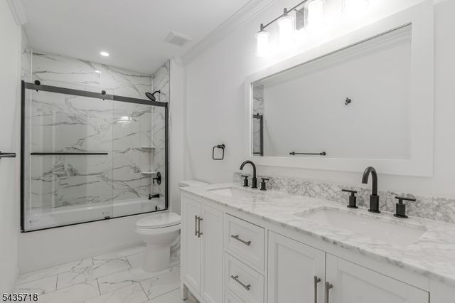 1 Fernwood Road, Warren Twp., NJ 07059