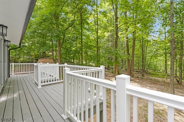 1 Fernwood Road, Warren Twp., NJ 07059
