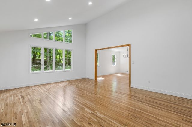 1 Fernwood Road, Warren Twp., NJ 07059