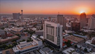 123 Lexington Ave Apt 1703, San Antonio, TX 78205