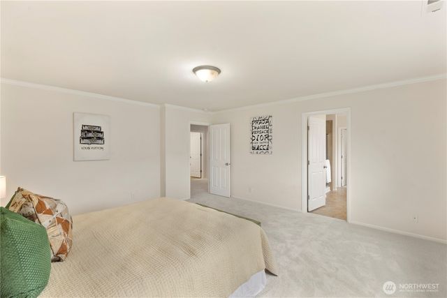 3053 EAGLE Loop NE, Lacey, WA 98516