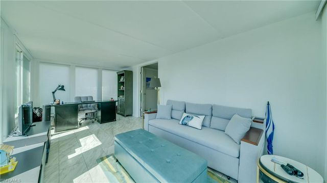 14641 Paul Revere LOOP, North Fort Myers, FL 33917