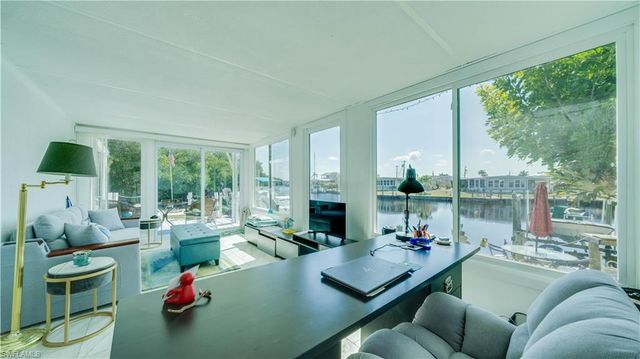 14641 Paul Revere LOOP, North Fort Myers, FL 33917