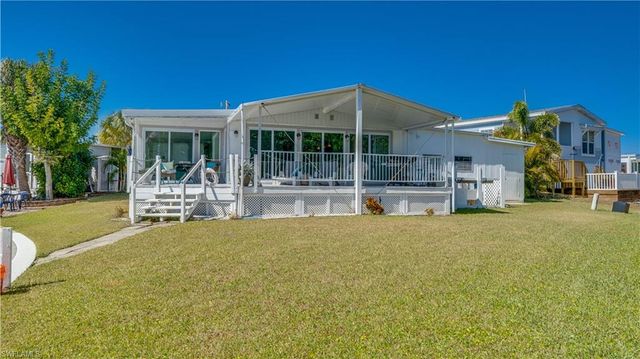 14641 Paul Revere LOOP, North Fort Myers, FL 33917