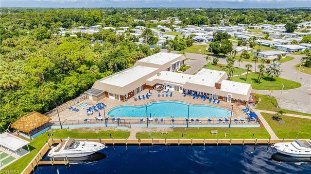 14641 Paul Revere LOOP, North Fort Myers, FL 33917