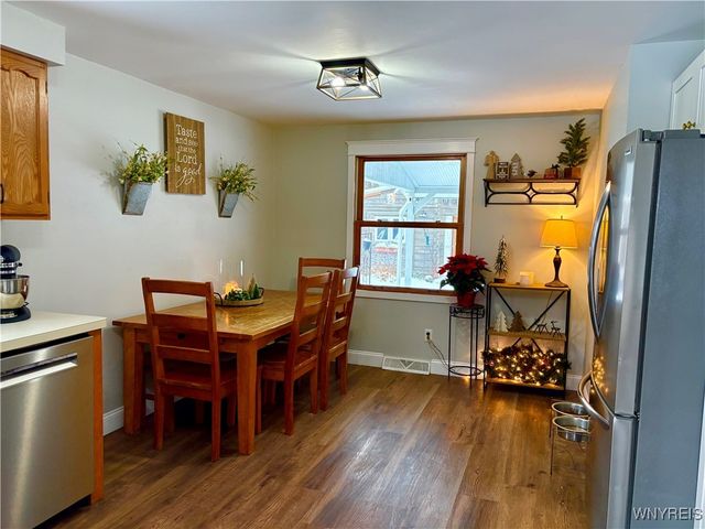 134 Holiday Lane, Hamburg, NY 14075