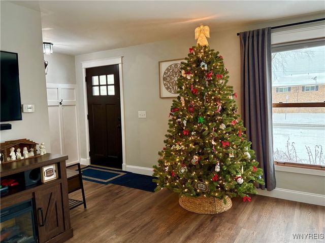 134 Holiday Lane, Hamburg, NY 14075