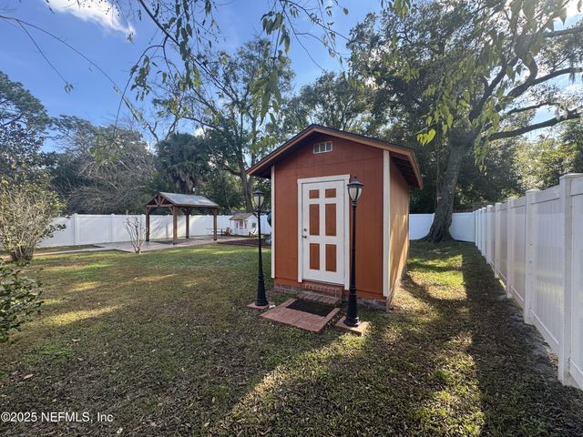 4604 PALMER Avenue, Jacksonville, FL 32210