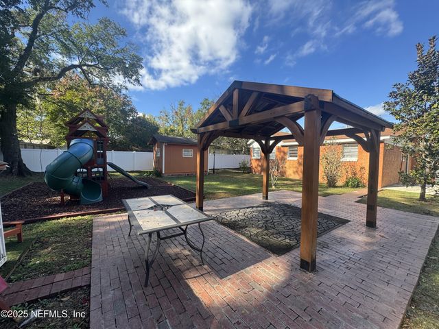 4604 PALMER Avenue, Jacksonville, FL 32210