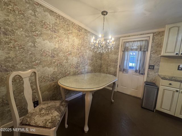 4604 PALMER Avenue, Jacksonville, FL 32210