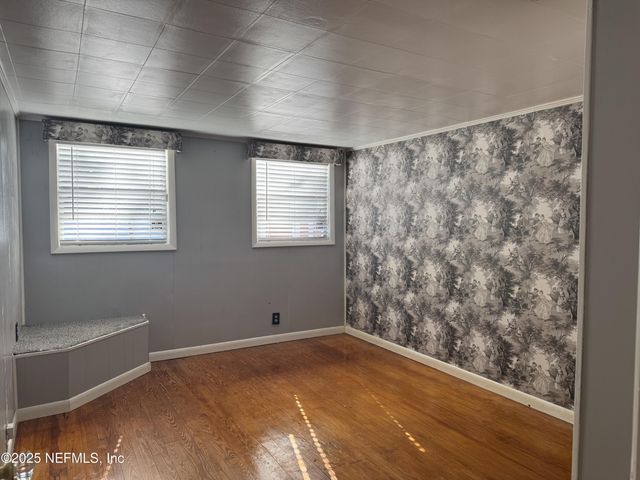 4604 PALMER Avenue, Jacksonville, FL 32210