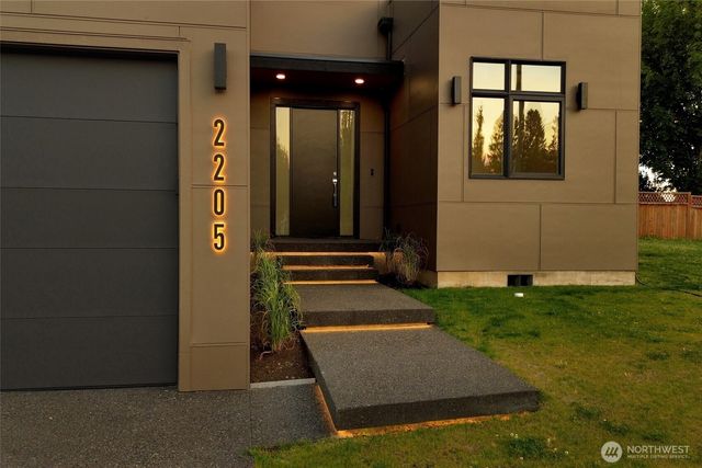 2205 Vista Springs Lane, Ferndale, WA 98248