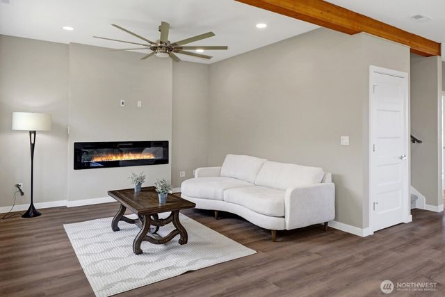 2205 Vista Springs Lane, Ferndale, WA 98248