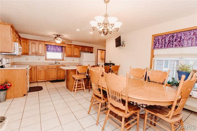 12810 N Highway, Dixon, MO 65459