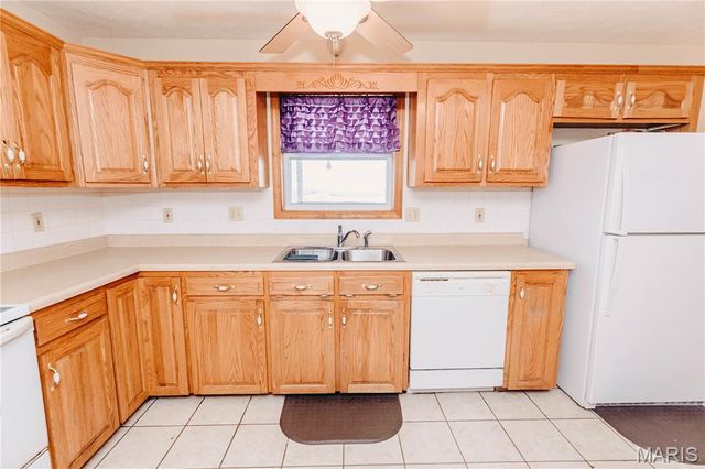 12810 N Highway, Dixon, MO 65459