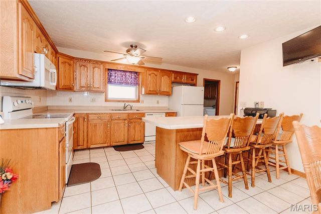 12810 N Highway, Dixon, MO 65459