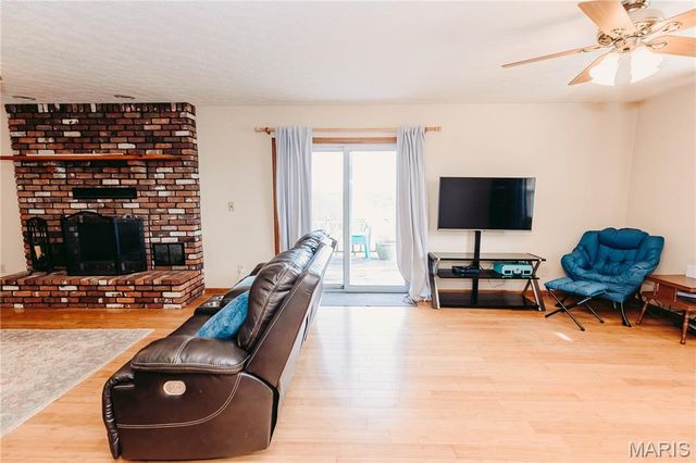 12810 N Highway, Dixon, MO 65459