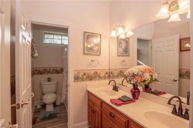 8114 Lisbon Street E, East Canton, OH 44730