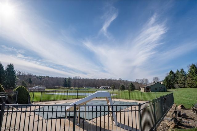 8114 Lisbon Street E, East Canton, OH 44730