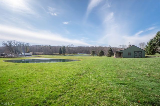 8114 Lisbon Street E, East Canton, OH 44730