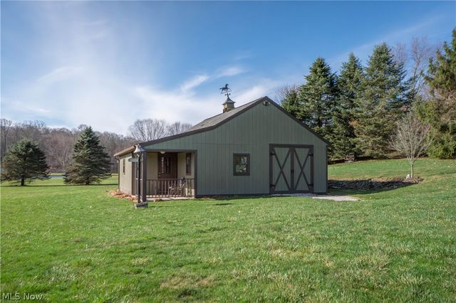 8114 Lisbon Street E, East Canton, OH 44730