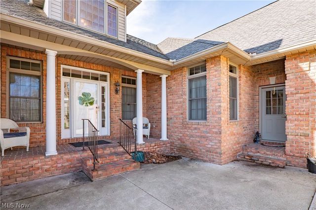 8114 Lisbon Street E, East Canton, OH 44730