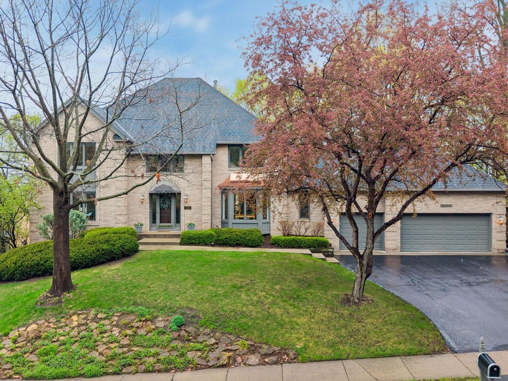 11202 Mount Curve Road, Eden Prairie, MN 55347 — photo 5