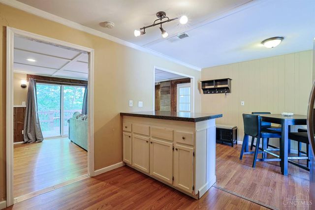 404 Mohican Drive, Loveland, OH 45140
