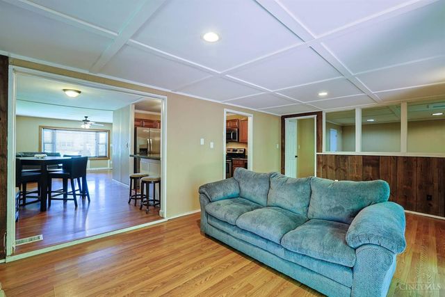 404 Mohican Drive, Loveland, OH 45140